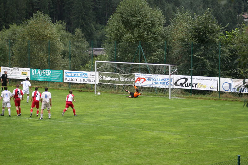 gal/Saison2008-2009- Pokal 1. Runde Hinspiel: Vintl - SV Reischach/2008-08-24 SVR gg. Vintl - Pokalhinspiel 200.jpg